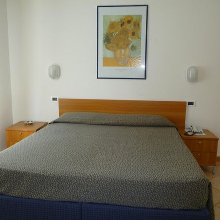Hotel La Toscana Arezzo Ngoại thất bức ảnh